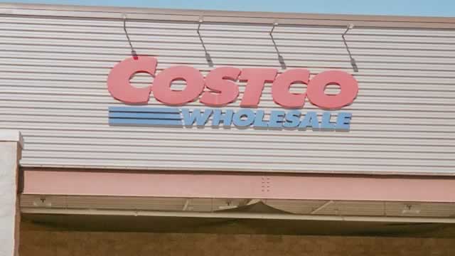Costco's monthly sales growth continues to ease