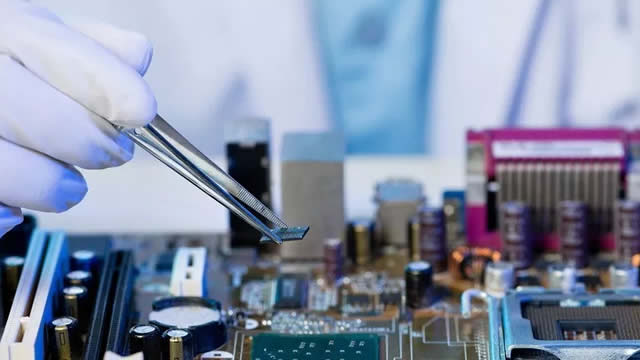 Trump tariff 'tornado' still hunting markets: Former Medtronic CEO