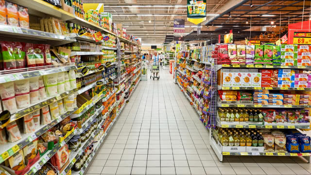 Carrefour acquires convenience retailer Magne, to open more stores this year