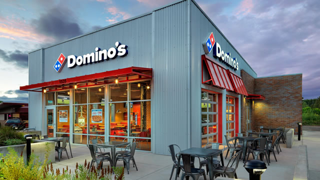 Analysts Find Flavor In Warren Buffet's Favorite Pizza Stock